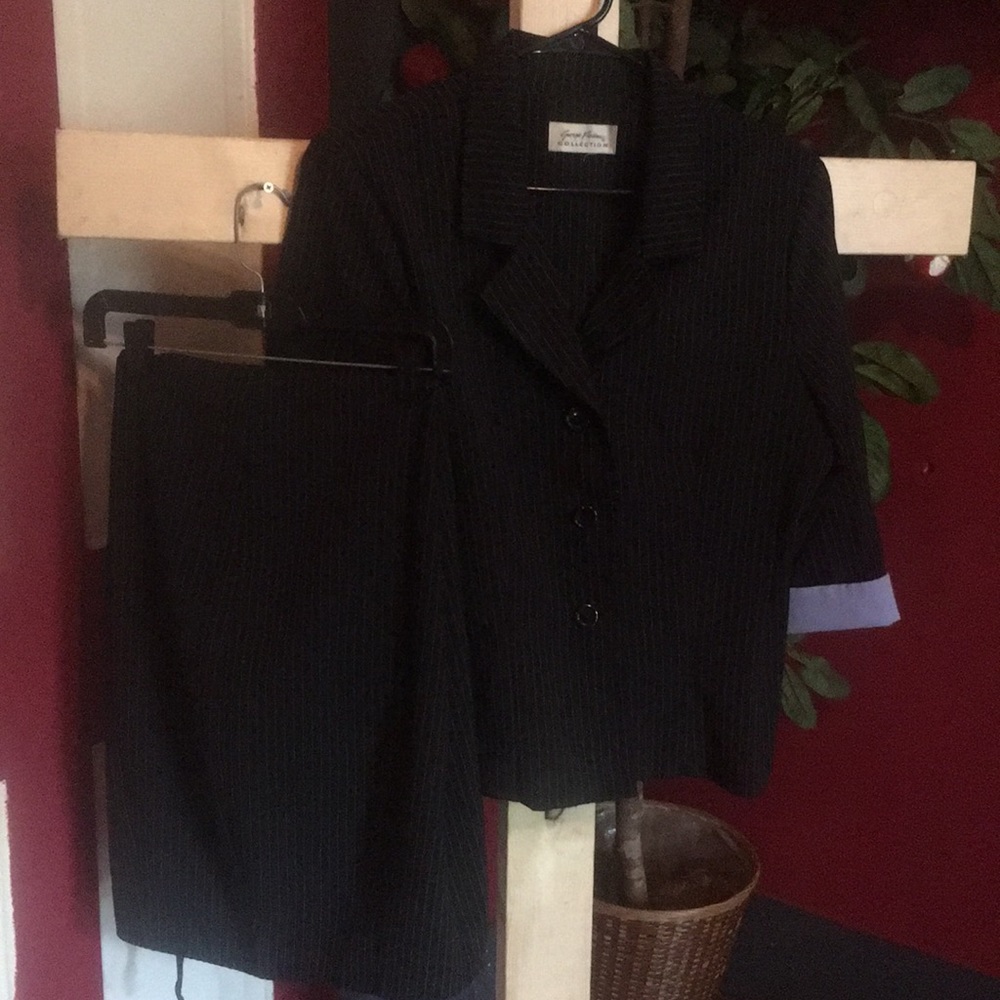 🤗🥰 Awesome woman’s pantsuit🥰🤗